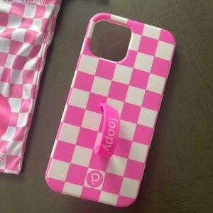Pink checkered Loopy Case